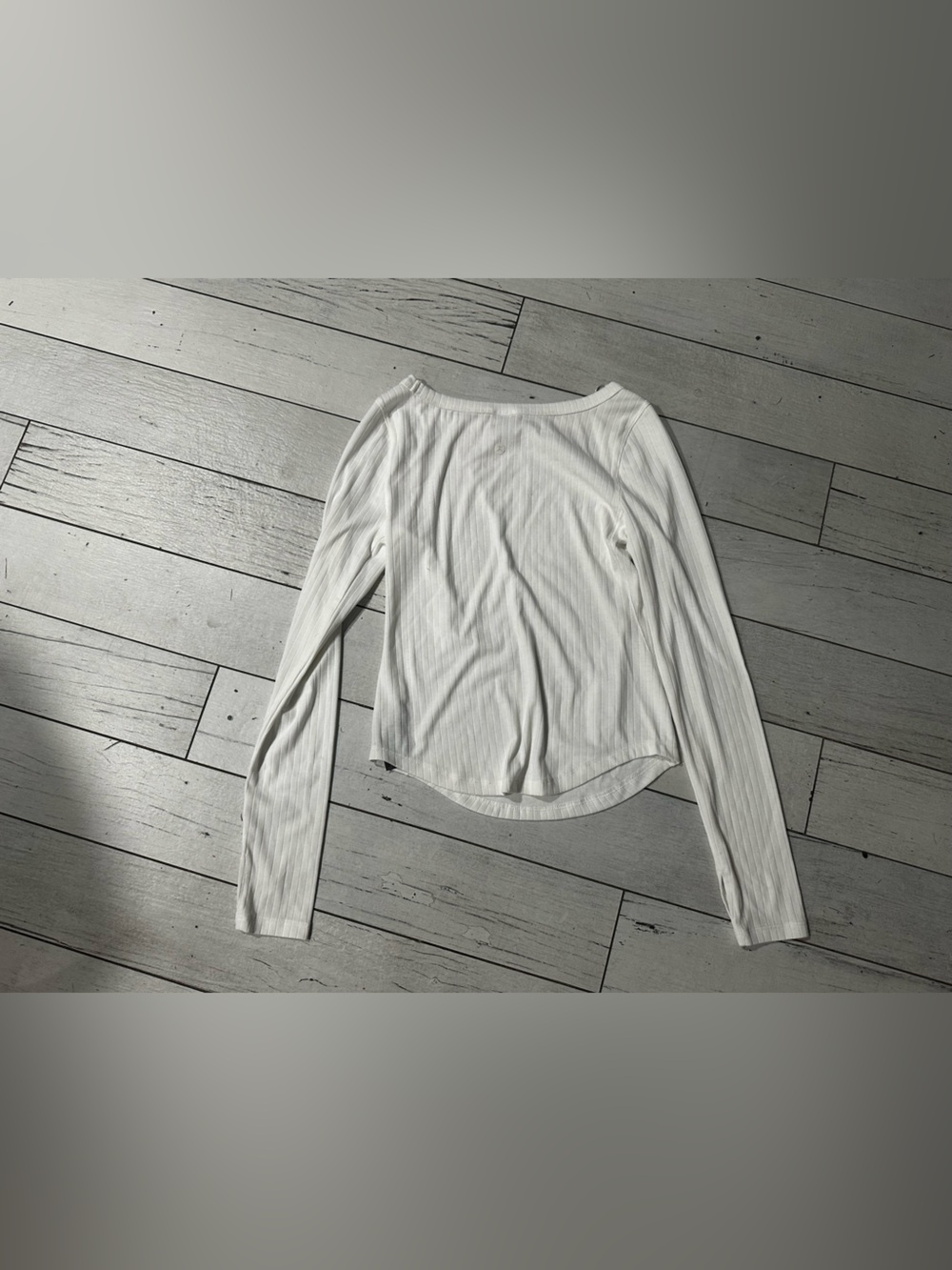 Danskin White Ribbed Long-Sleeve Crew Neck Shirt